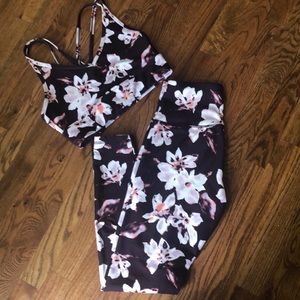 Balance Collection Matching Leggings/Bra Set - M